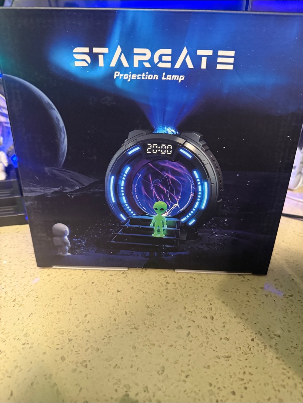 STARGATE Projection Lamp - Blue & Black with Green Alien Accent - Picture 1 of 3